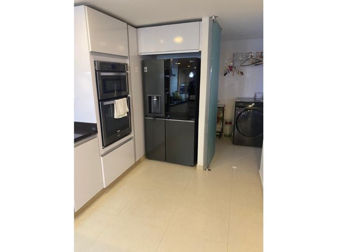 Apartamento de 2 alcobas en venta en Chico, Bogotá, 141 m² · foto 12 de 24