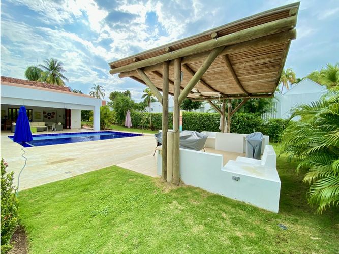 Finca en venta en Ricaurte, 270 m² · foto 4 de 24