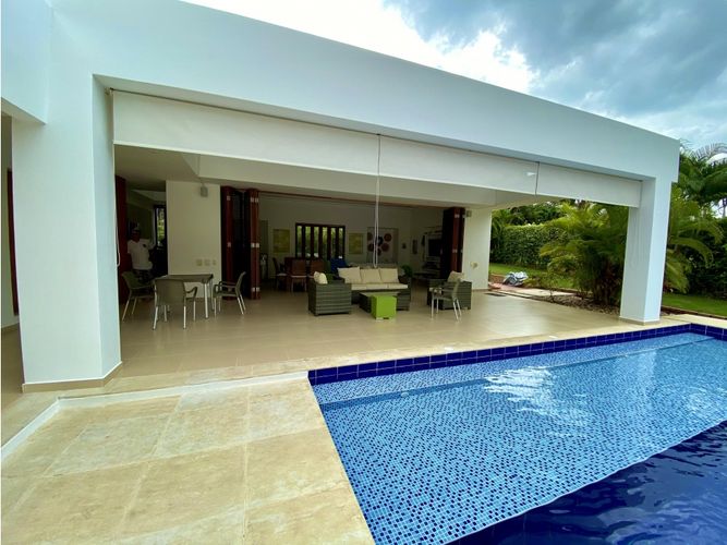 Finca en venta en Ricaurte, 270 m² · foto 6 de 24