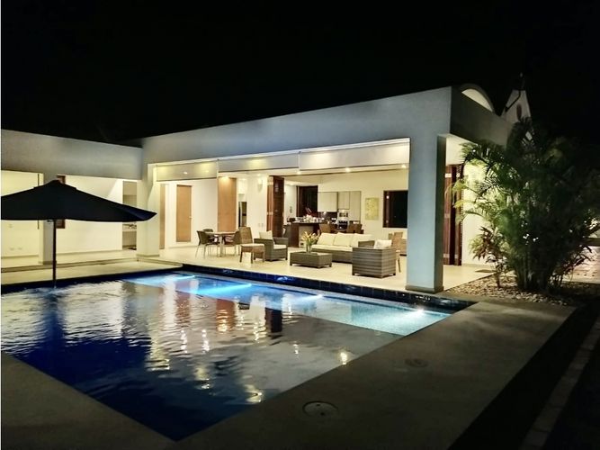 Finca en venta en Ricaurte, 270 m² · foto 17 de 24