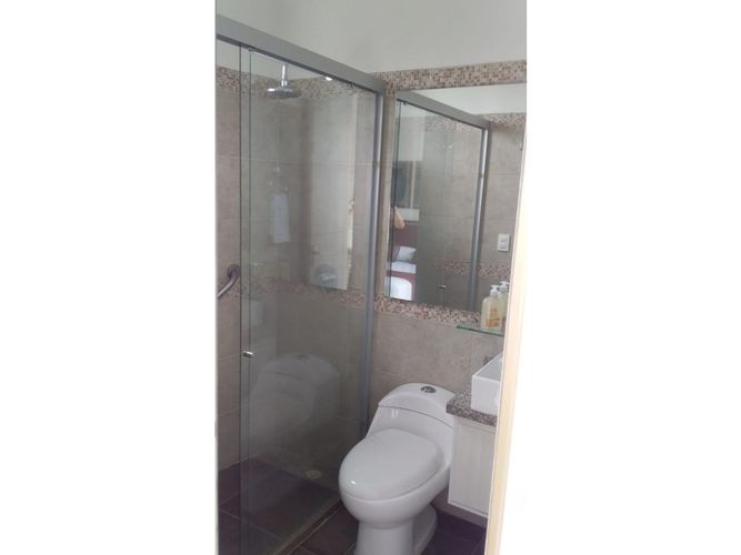 Apartamento de 2 alcobas en arriendo en Cerro La Gloria, Santa Marta, 61 m² · foto 22 de 24