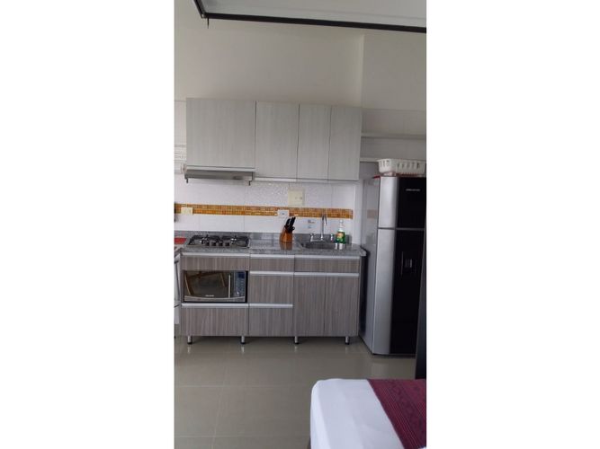 Apartamento de 2 alcobas en arriendo en Cerro La Gloria, Santa Marta, 61 m² · foto 23 de 24