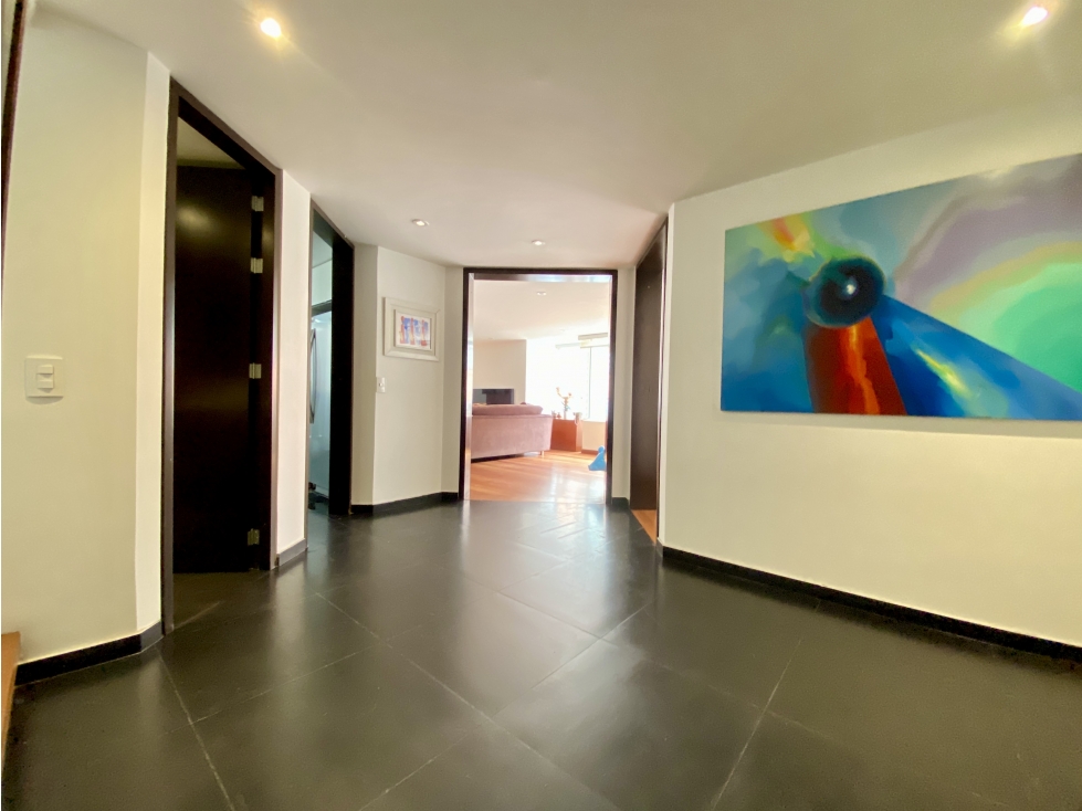 Apartamento en venta en El Virrey, Bogotá · foto 2 de 24