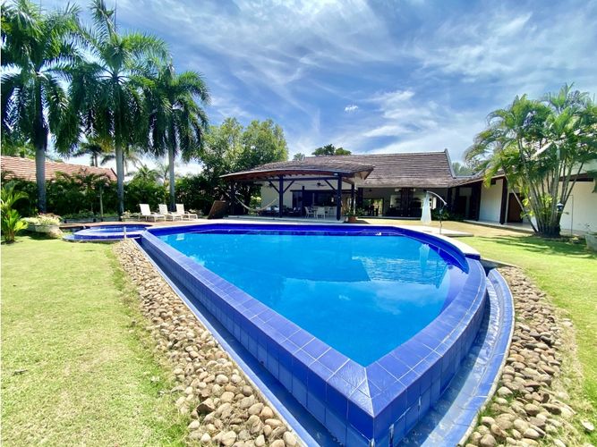 Finca en venta en Ricaurte, 455 m² · foto 5 de 24