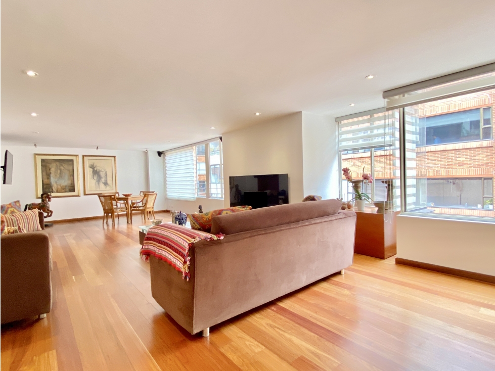 Apartamento en venta en El Virrey, Bogotá · foto 5 de 24