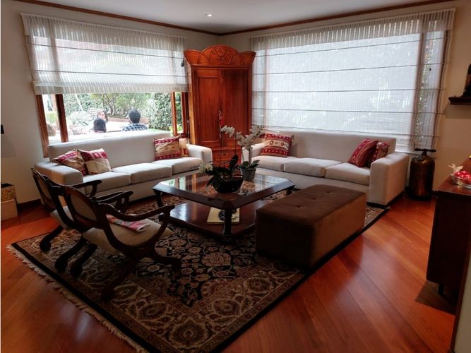Casa en venta en San Jose De Bavaria, Bogotá · foto 10 de 24