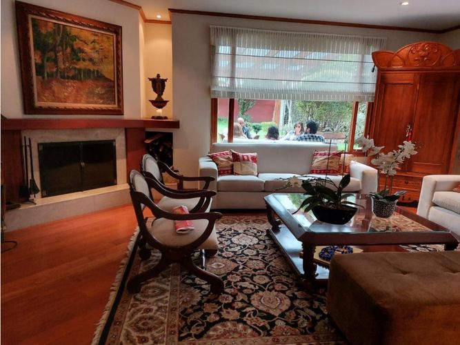 Casa en venta en San Jose De Bavaria, Bogotá · foto 12 de 24