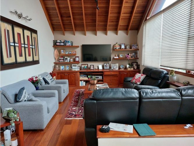 Casa en venta en San Jose De Bavaria, Bogotá · foto 16 de 24