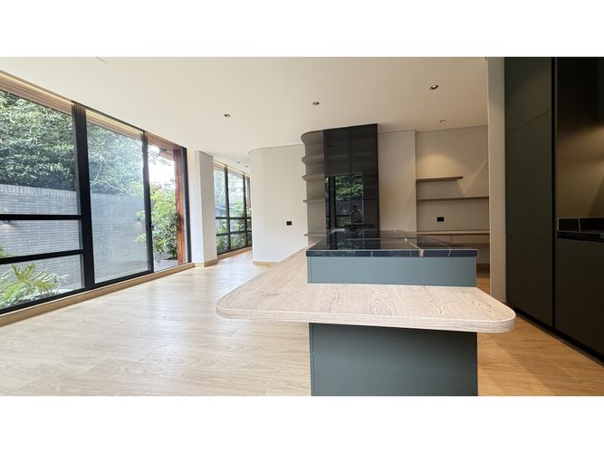Apartamento de 1 alcoba en venta en Chicó Reservado, Bogotá, 80 m² · foto 22 de 24