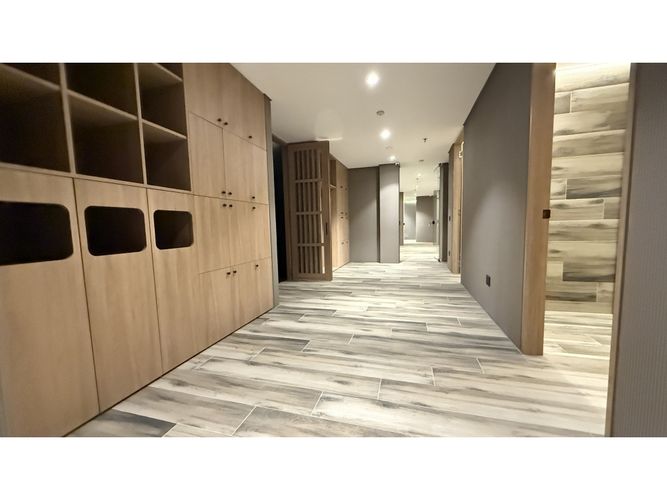 Apartamento de 1 alcoba en venta en Chicó Reservado, Bogotá, 80 m² · foto 23 de 24