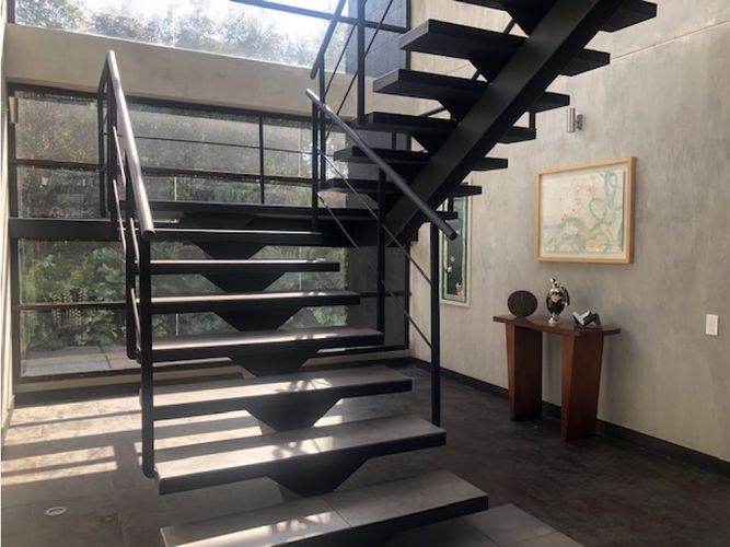 Casa de 4 alcobas en venta en Guaymaral, Bogotá, 474 m² · foto 2 de 24