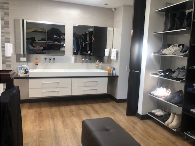 Casa de 4 alcobas en venta en Guaymaral, Bogotá, 474 m² · foto 23 de 24