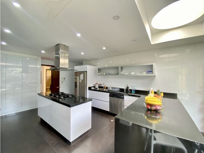 Casa de 4 alcobas en venta en Pueblo Viejo, Cota, 350 m² · foto 10 de 24