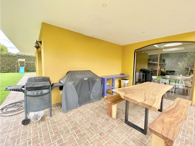 Casa de 4 alcobas en venta en Pueblo Viejo, Cota, 350 m² · foto 12 de 24