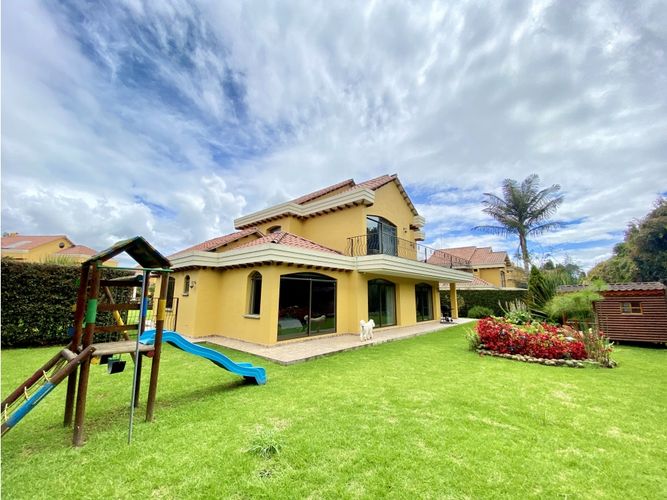 Casa de 4 alcobas en venta en Pueblo Viejo, Cota, 350 m² · foto 15 de 24