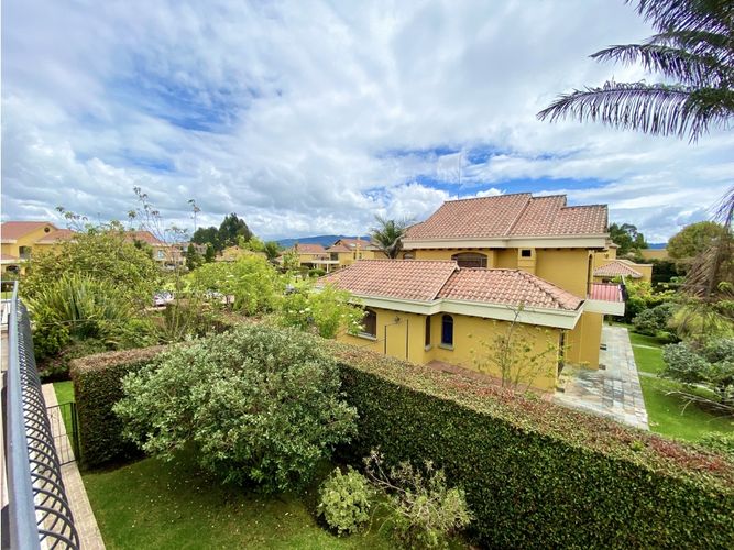 Casa de 4 alcobas en venta en Pueblo Viejo, Cota, 350 m² · foto 17 de 24