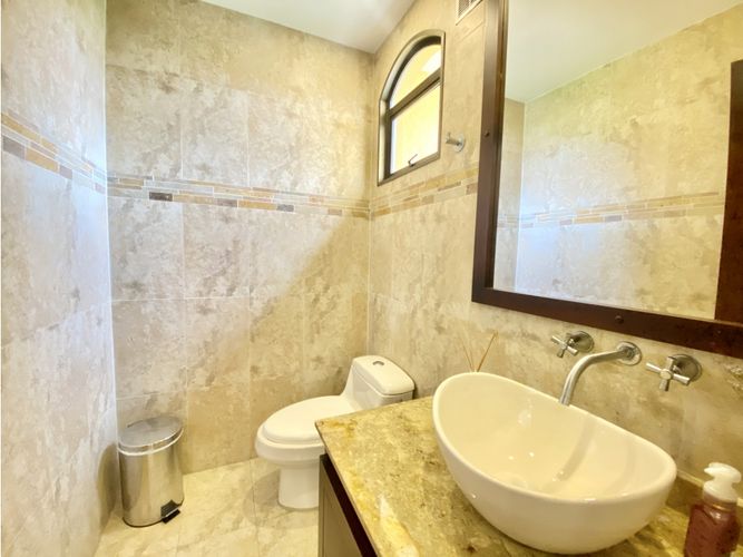 Casa de 4 alcobas en venta en Pueblo Viejo, Cota, 350 m² · foto 22 de 24