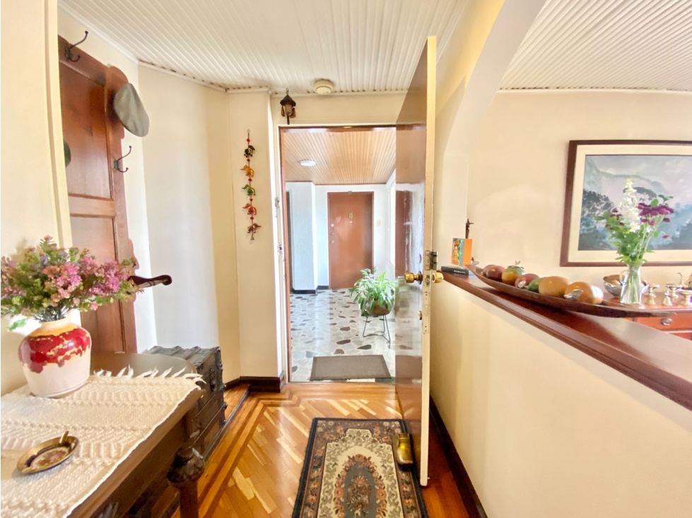 Apartamento en venta en Chico Norte, Bogotá · foto 3 de 24