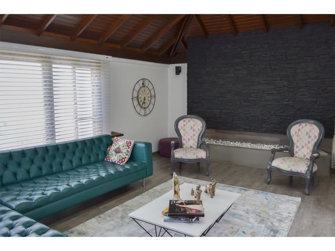 Casa en venta en Cerros De Suba, Bogotá · foto 17 de 24