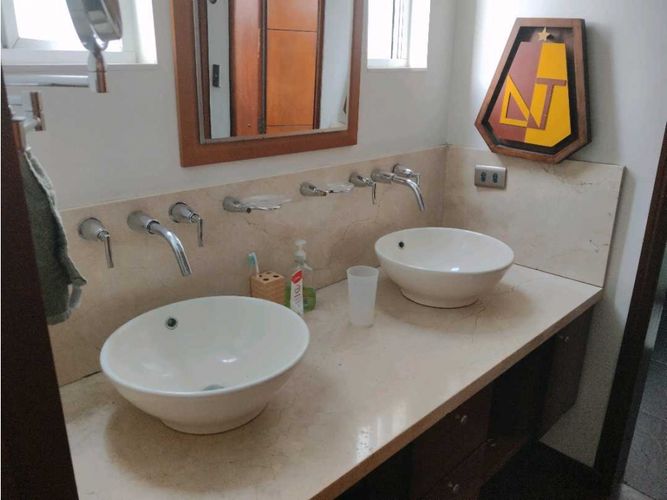 Apartamento de 3 alcobas en venta en Chicó Navarra, Bogotá, 210 m² · foto 16 de 24