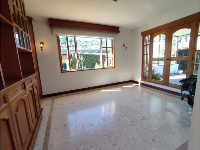 Casa de 4 alcobas en venta en San Jose De Bavaria, Bogotá, 225 m² · foto 8 de 24