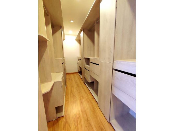 Casa de 4 alcobas en venta en San Jose De Bavaria, Bogotá, 225 m² · foto 19 de 24