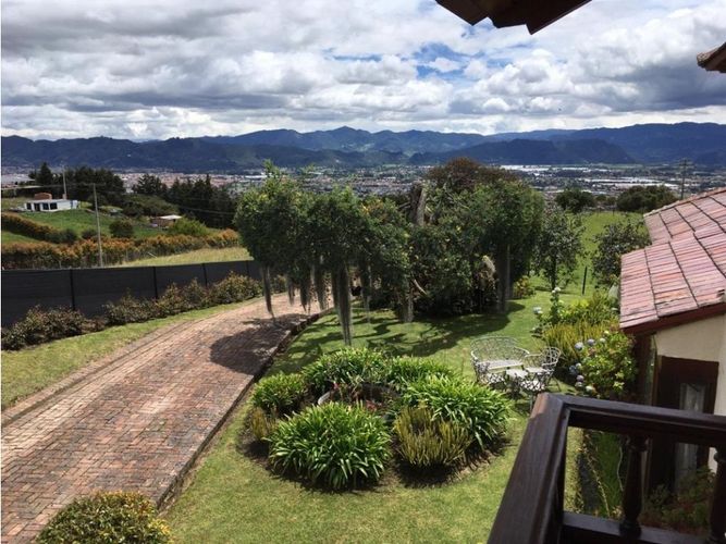 Casa de 4 alcobas en venta en Yerbabuena, Sopó, 300 m² · foto 20 de 24