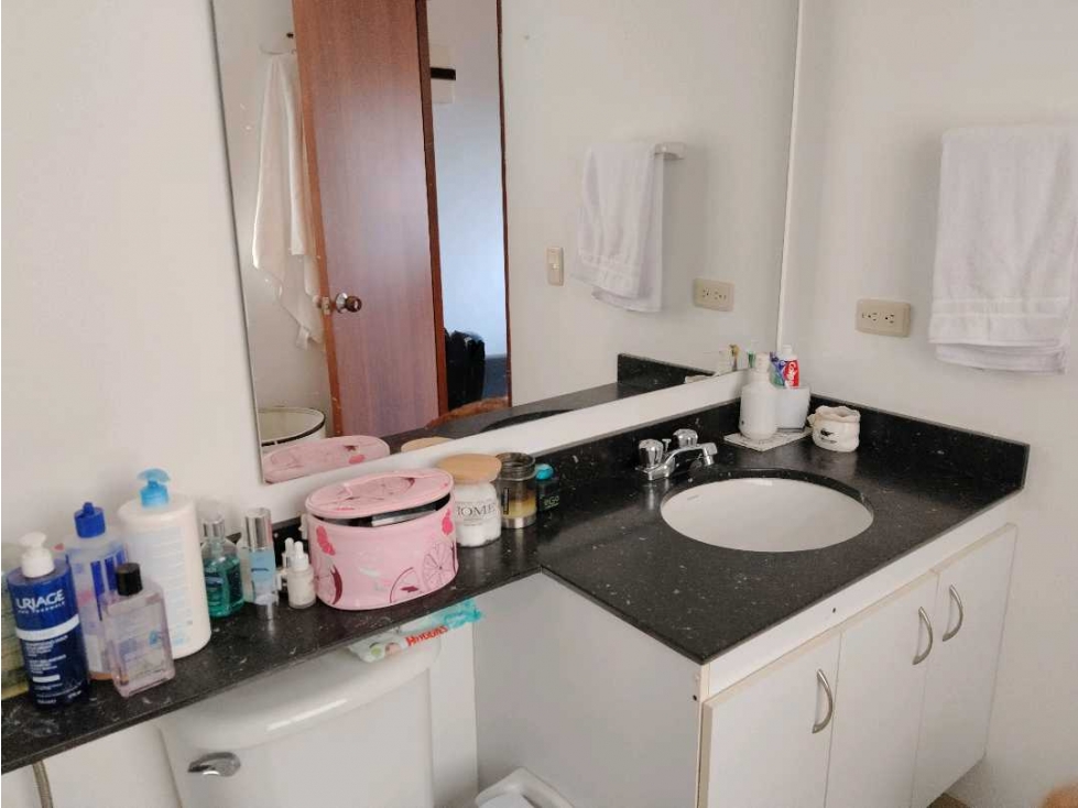 Casa en venta en Cerros De Suba, Bogotá · foto 12 de 23