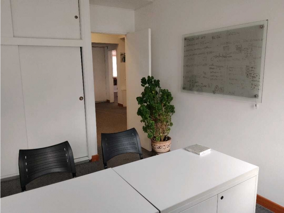 Casa en venta en Pasadena, Bogotá · foto 9 de 20