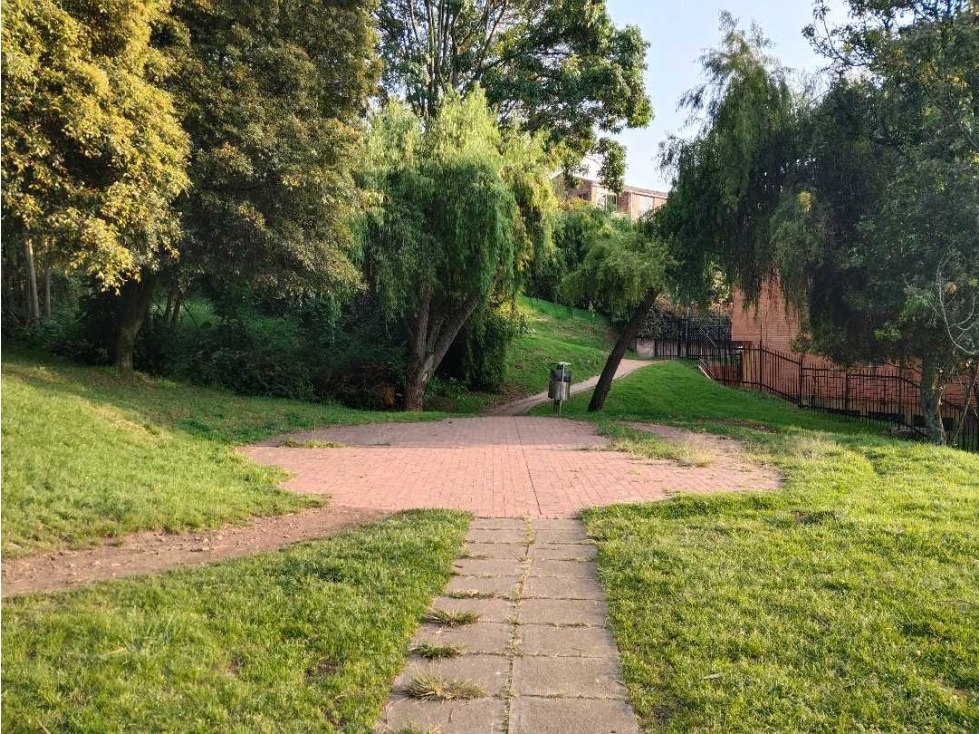 Casa en venta en Cerros De Suba, Bogotá · foto 22 de 23