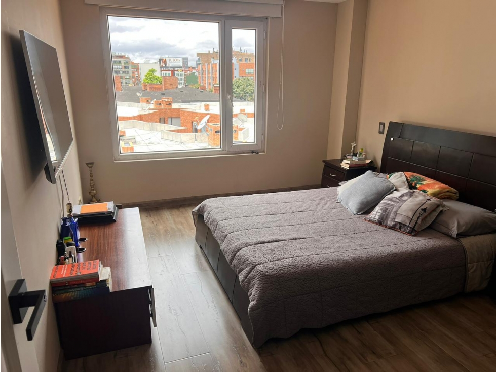 Apartamento en venta en Santa Paula, Bogotá · foto 3 de 13