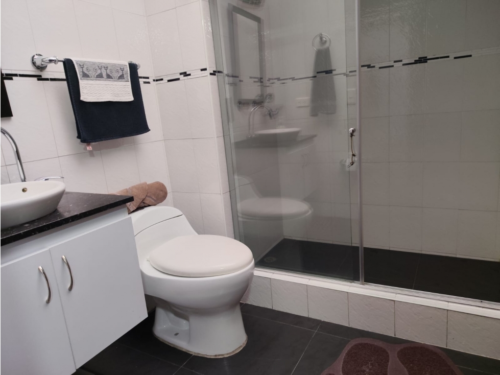 Apartamento en venta en Alhambra, Bogotá · foto 10 de 18