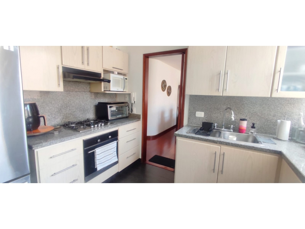 Apartamento en venta en Santa Barbara, Bogotá · foto 7 de 24
