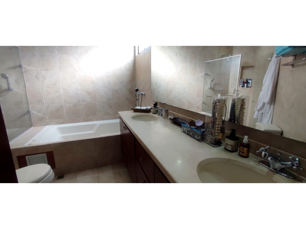 Apartamento en venta en Santa Barbara, Bogotá · foto 24 de 24