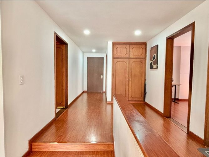 Apartamento en venta en Chicó Navarra, Bogotá · foto 6 de 24