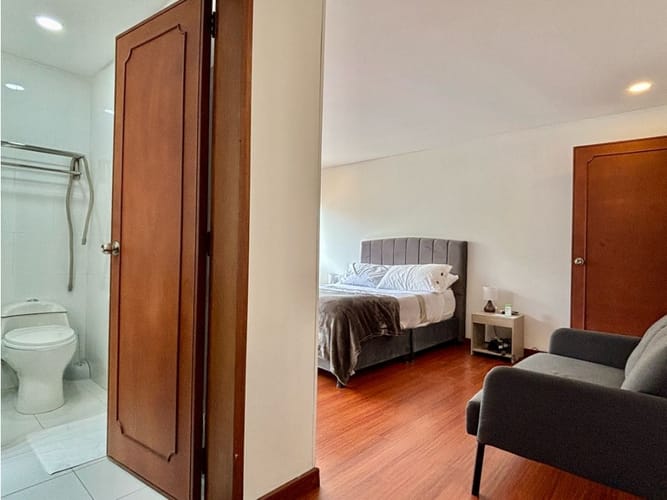 Apartamento en venta en Chicó Navarra, Bogotá · foto 17 de 24