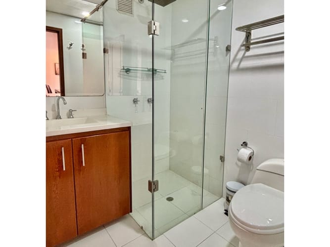 Apartamento en venta en Chicó Navarra, Bogotá · foto 19 de 24