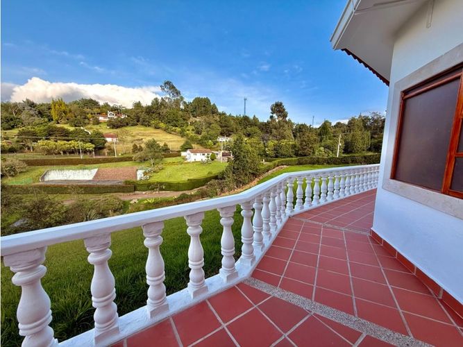 Casa de 4 alcobas en venta en Yerbabuena, Chía, 470 m² · foto 13 de 20