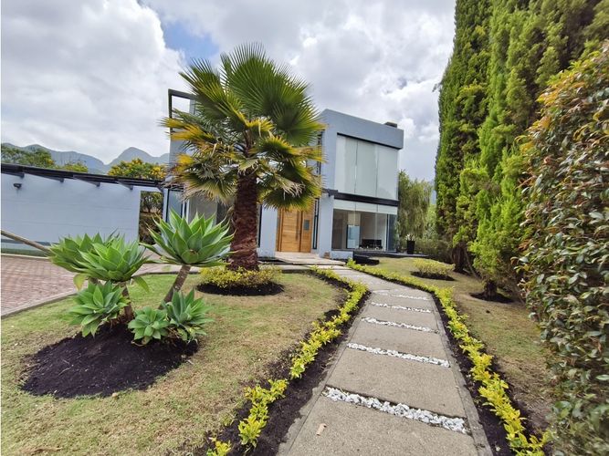 Casa de 4 alcobas en venta en Meusa, Sopó, 305 m² · foto 3 de 24