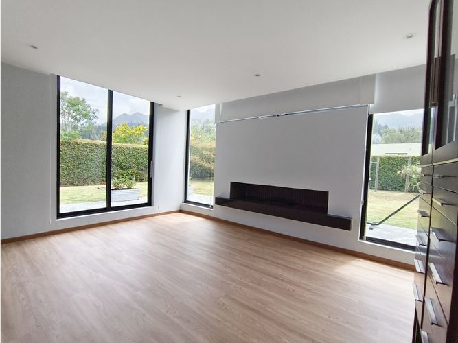 Casa de 4 alcobas en venta en Meusa, Sopó, 305 m² · foto 18 de 24