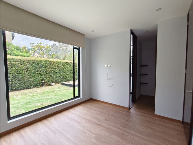 Casa de 4 alcobas en venta en Meusa, Sopó, 305 m² · foto 20 de 24
