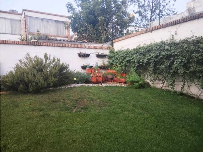 Casa en venta en Niza, Bogotá · foto 4 de 24