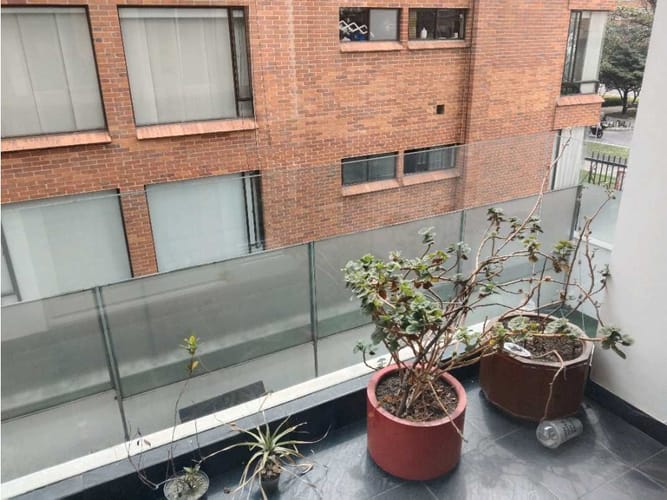 Apartamento de 3 alcobas en venta en Chico, Bogotá, 135 m² · foto 8 de 24