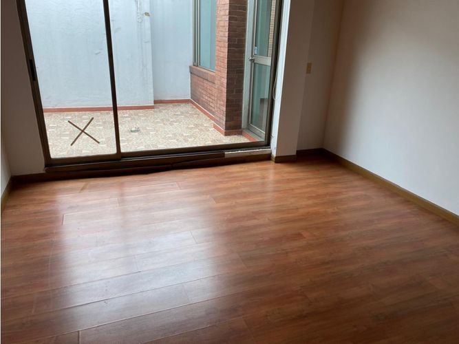 Apartamento de 3 alcobas en venta en San Patricio, Bogotá, 264 m² · foto 8 de 24