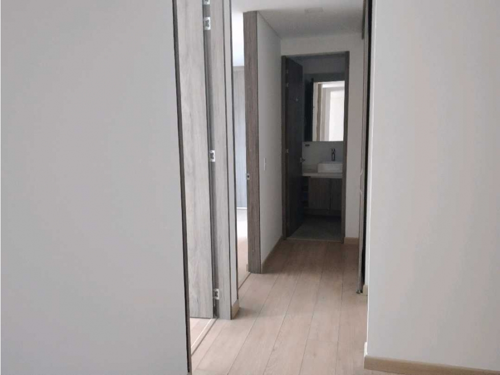 Apartamento en arriendo en Club Campestre Rio Frio, Chía · foto 13 de 24