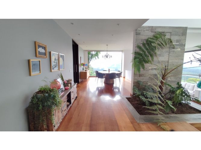 Casa de 4 alcobas en venta en Aposentos, Sopó, 644 m² · foto 4 de 24