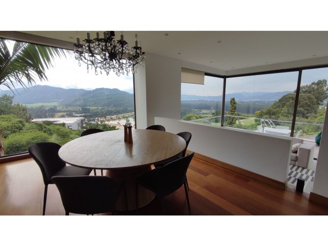 Casa de 4 alcobas en venta en Aposentos, Sopó, 644 m² · foto 6 de 24