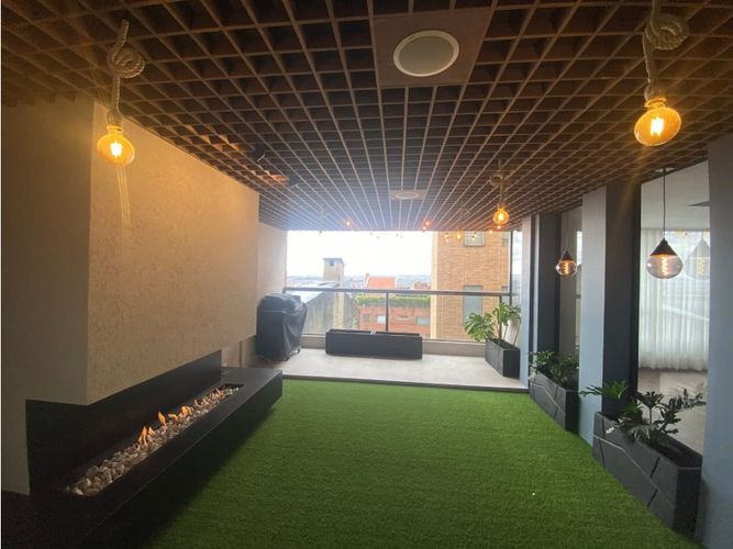 Apartamento de 3 alcobas en venta en Los Rosales, Bogotá, 291 m² · foto 4 de 16