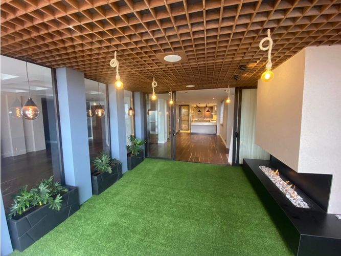 Apartamento de 3 alcobas en venta en Los Rosales, Bogotá, 291 m² · foto 5 de 16