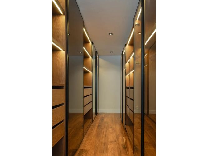Apartamento de 3 alcobas en venta en Los Rosales, Bogotá, 291 m² · foto 15 de 16